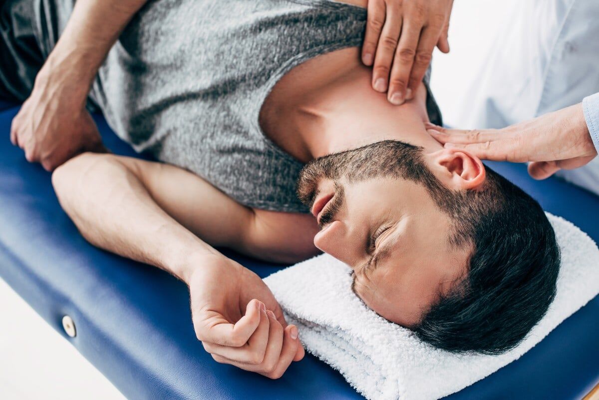 chiropractor for whiplash